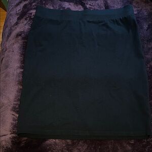 Zenana Outfitters Elegant Black Mini Skirt